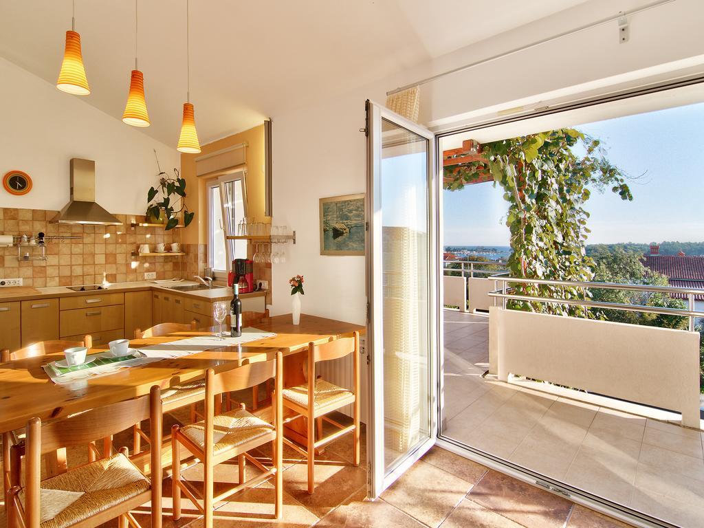 Apartments Ceja Near Sea Medulin Zimmer foto